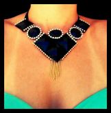 Maxi Preto, corrente e strass
